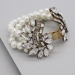 Gianna Heirloom Pearl Clasp Bracelet